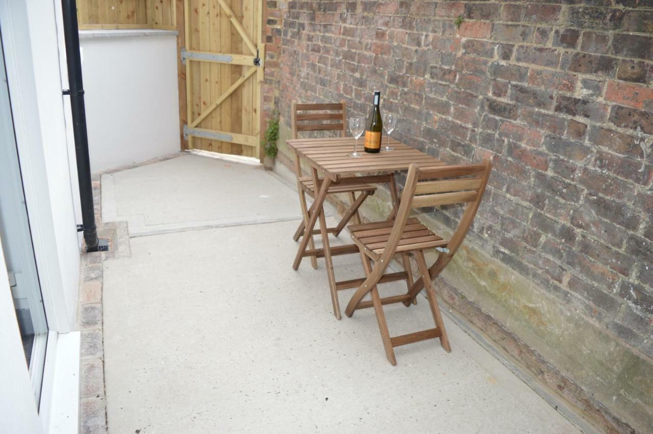Pier12 Apartment Eastbourne Luaran gambar